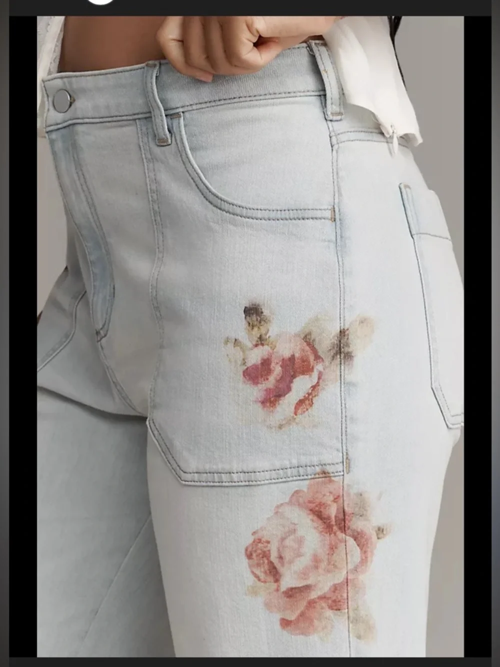 The Rylan Relaxed High-Rise Jeans by Pilcro - Picture 4 of 7